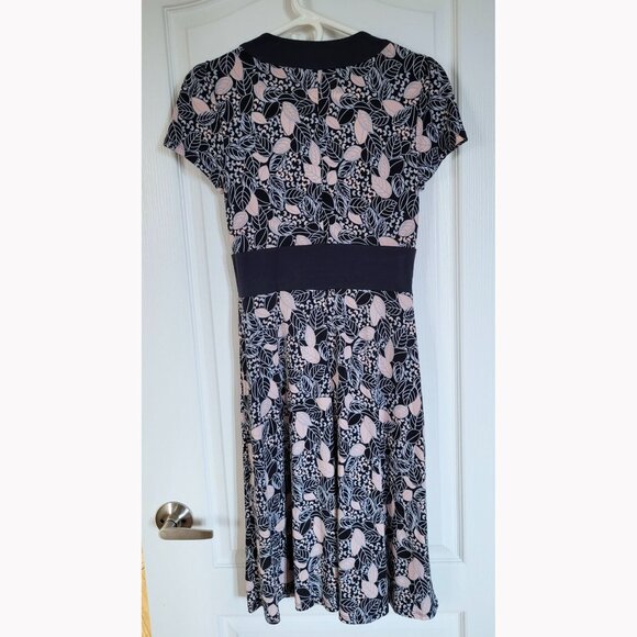 Max and Cleo A-line Foliage Dress - Picture 4 of 9